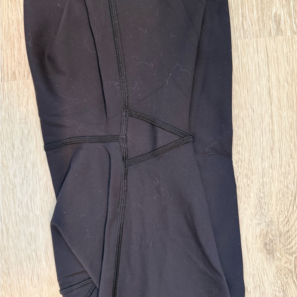Lululemon High-Waisted Leggings - Picture 5 of 6